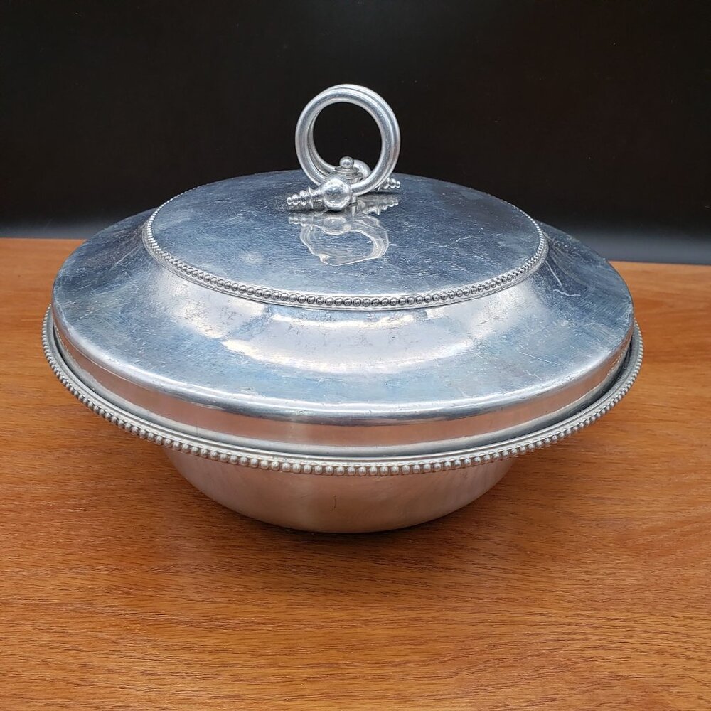 Vintage B.W. Buenilum Aluminum Casserole w Lid & Removable Pyrex Bowl 9"